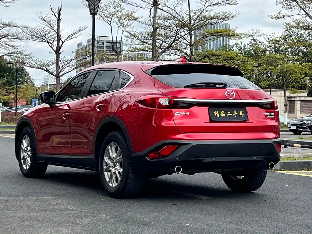 Mazda CX-4 2016 2.0L automatic two-wheel drive Blue Sky Vibrant Edition купить на сайте DeffCars