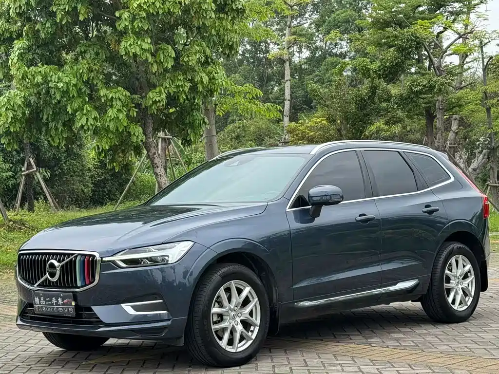Volvo XC60 2021 T5 four-wheel drive Zhiya Luxury Edition купить на сайте DeffCars