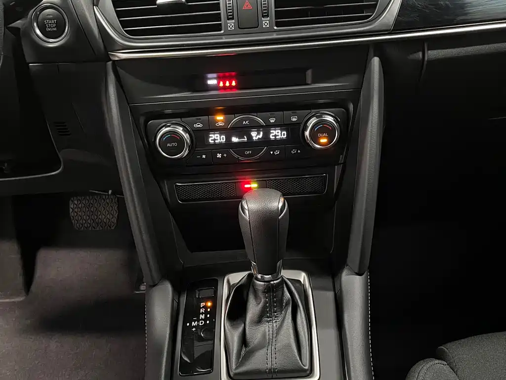Mazda CX-4 2021 2.0L automatic two-wheel drive Blue Sky Exploration Edition купить на сайте DeffCars