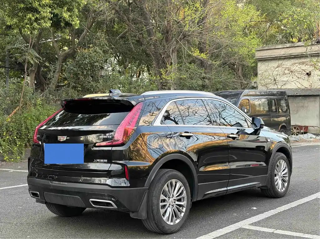 Cadillac XT4 2024 28T two-wheel drive luxury model купить на сайте DeffCars