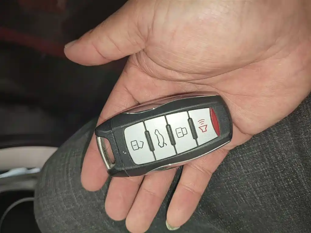 Haval M6 2018 1.5T manual two-wheel drive elite model купить на сайте DeffCars