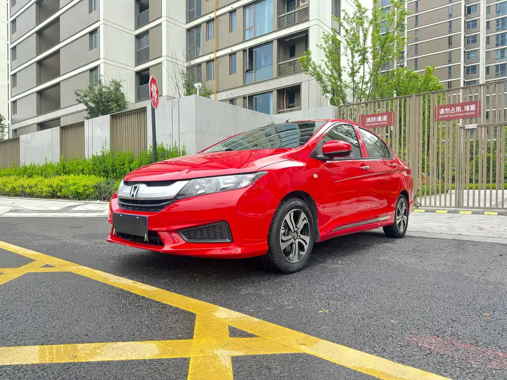 Fengfan 2015 1.5L CVT Comfort Edition купить на сайте DeffCars