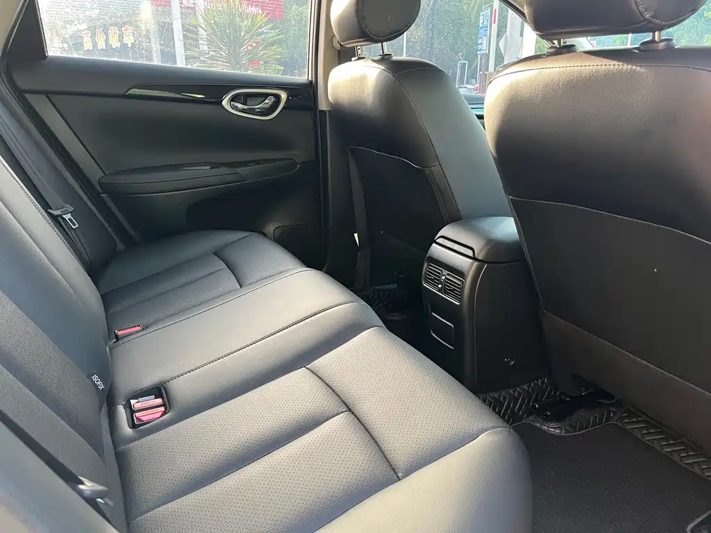 Sylphy 2022 Classic 1.6XL CVT Deluxe Edition купить на сайте DeffCars