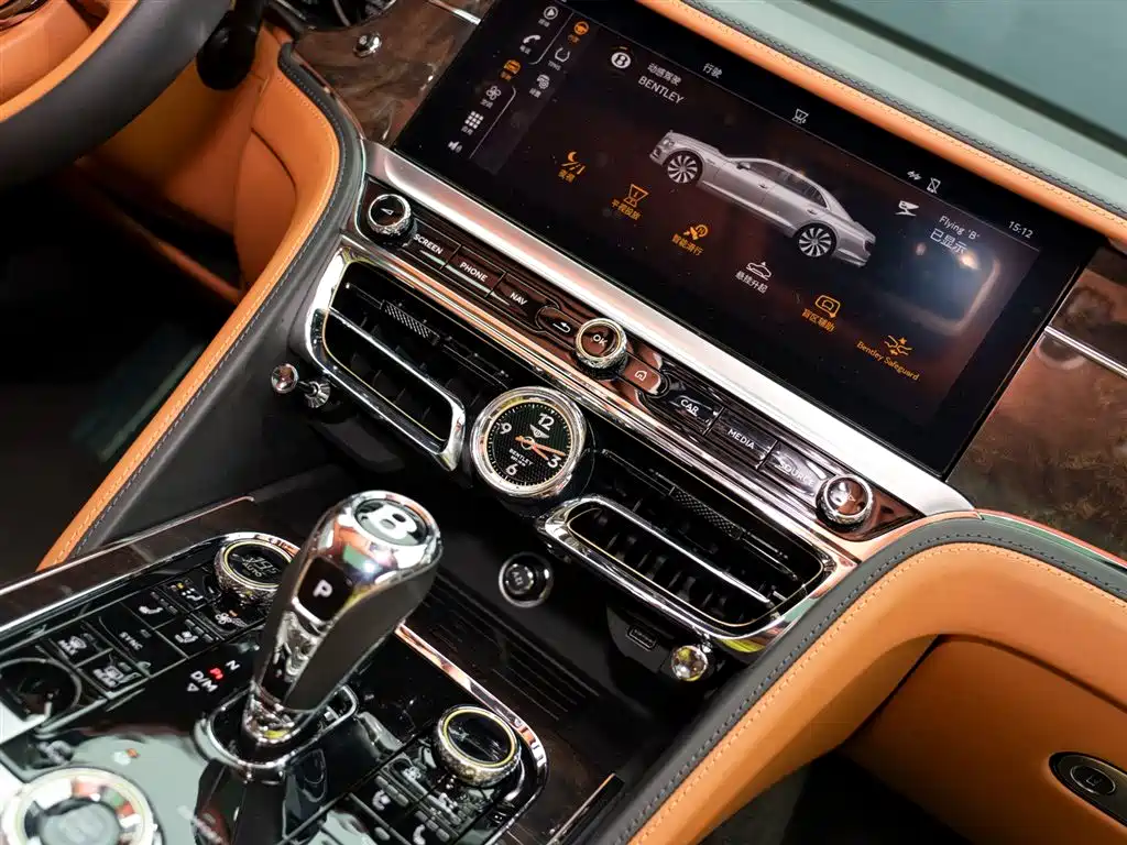 Flying Spur 2022 4.0T V8 Standard Edition купить на сайте DeffCars