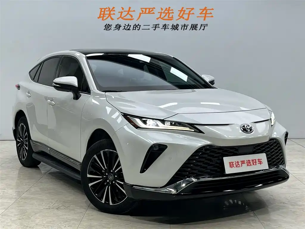Vesa 2022 2.0L CVT two-wheel drive premium version купить на сайте DeffCars