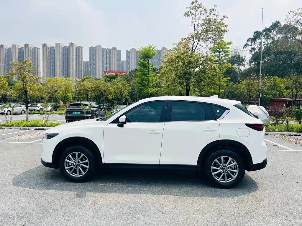 Mazda CX-5 2025 2.0L automatic two-wheel drive comfort model купить на сайте DeffCars