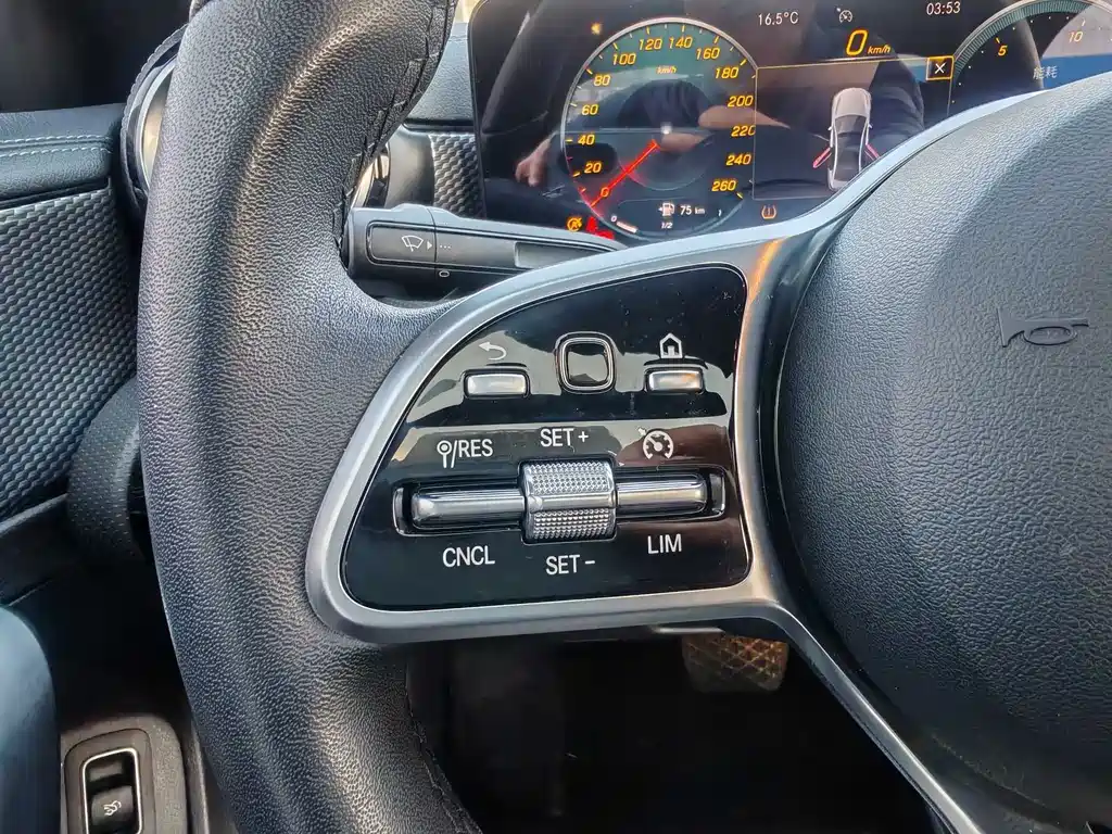 Mercedes-Benz A-Class 2021 A 200 L Sports Sedan Dynamic Type купить на сайте DeffCars