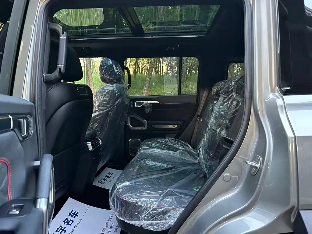 Jietu Traveler C-DM 2026 model 212km Huawei Qiankun Zhijia 5 seats купить на сайте DeffCars