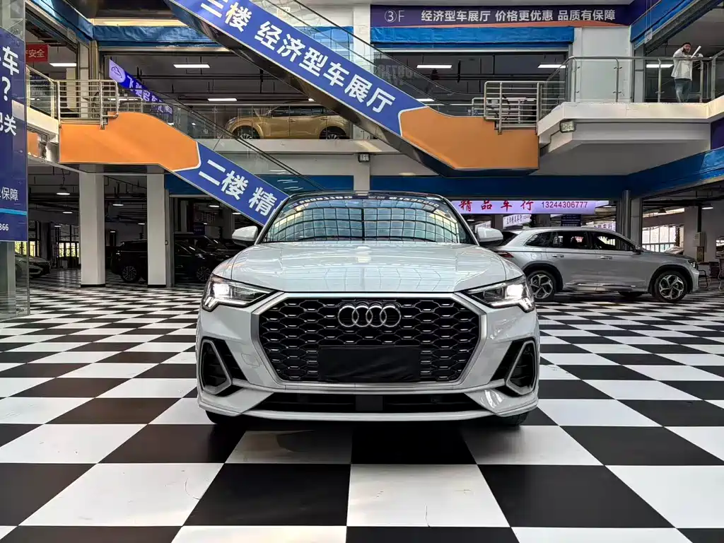 Audi Q3 Sportback 2020 40 TFSI Fashion купить на сайте DeffCars