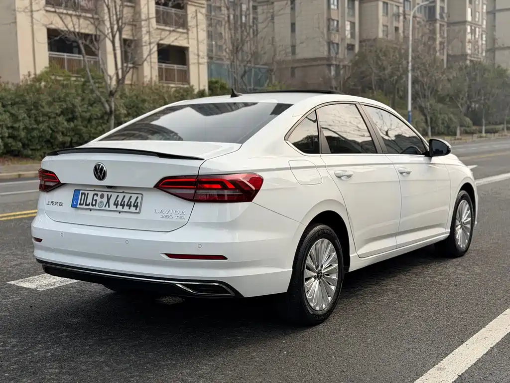 Lavida 2021 280TSI DSG Comfort Edition купить на сайте DeffCars