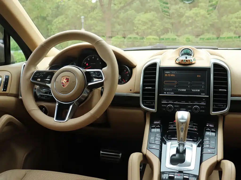 Cayenne 2015 Cayenne 3.0T купить на сайте DeffCars