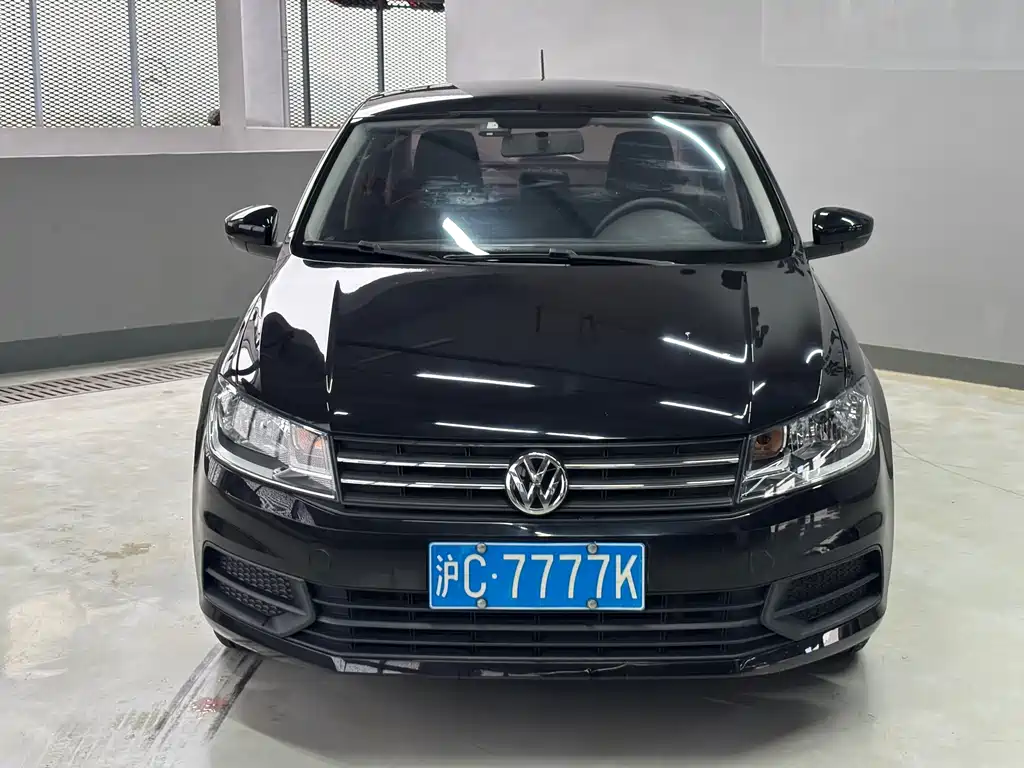 Santana 2016 1.6L automatic fashion version купить на сайте DeffCars