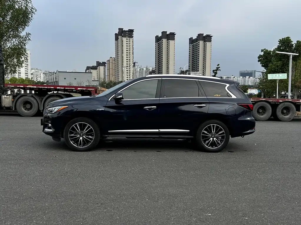 Infiniti QX60 (Imported) 2016 2.5 S/C Hybrid Two-wheel drive Excellent Edition National V купить на сайте DeffCars