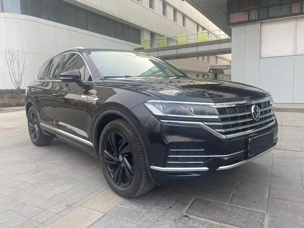 Touareg 2021 2.0TSI Ruishang Edition купить на сайте DeffCars