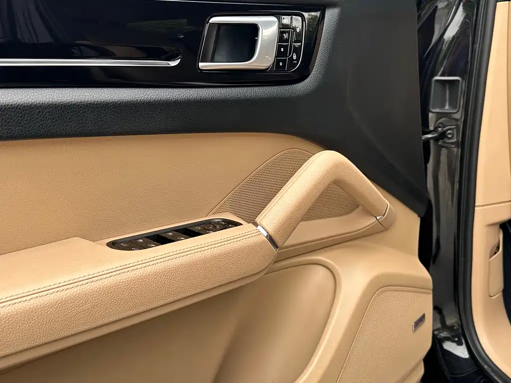 Cayenne 2019 Cayenne 3.0T купить на сайте DeffCars