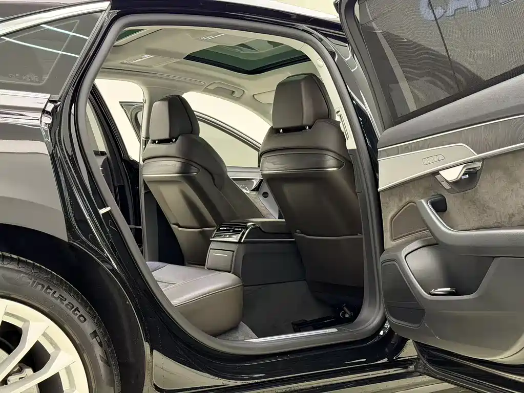 Audi A8 2021 A8L 50 TFSI quattro comfort type купить на сайте DeffCars
