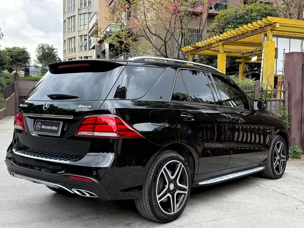 Mercedes-Benz GLE 2017 GLE 450 AMG 4MATIC купить на сайте DeffCars