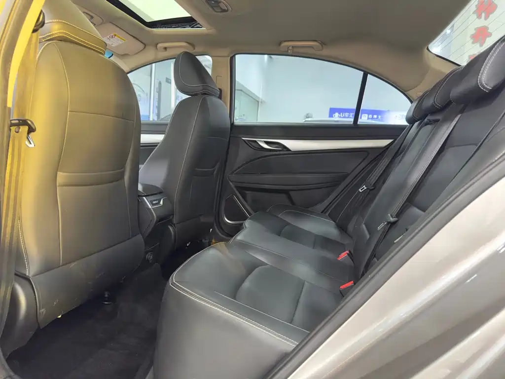 Emgrand 2018 1.5L CVT upward interconnection version купить на сайте DeffCars