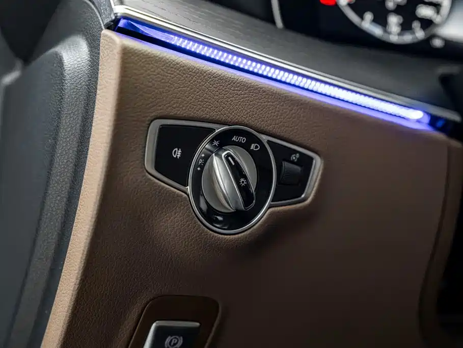 Mercedes-Benz E-Class 2020 E 260 L Sports 4MATIC купить на сайте DeffCars
