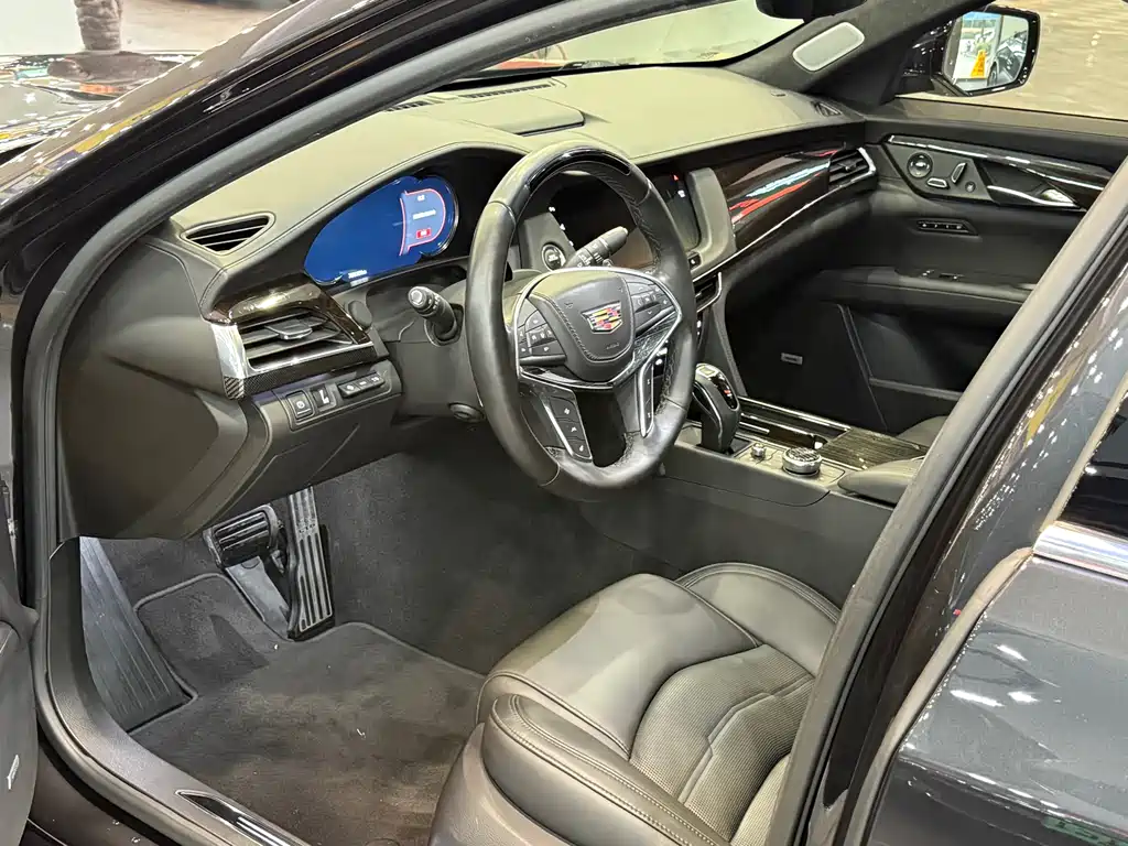 Cadillac CT6 2019 40T Platinum Edition купить на сайте DeffCars