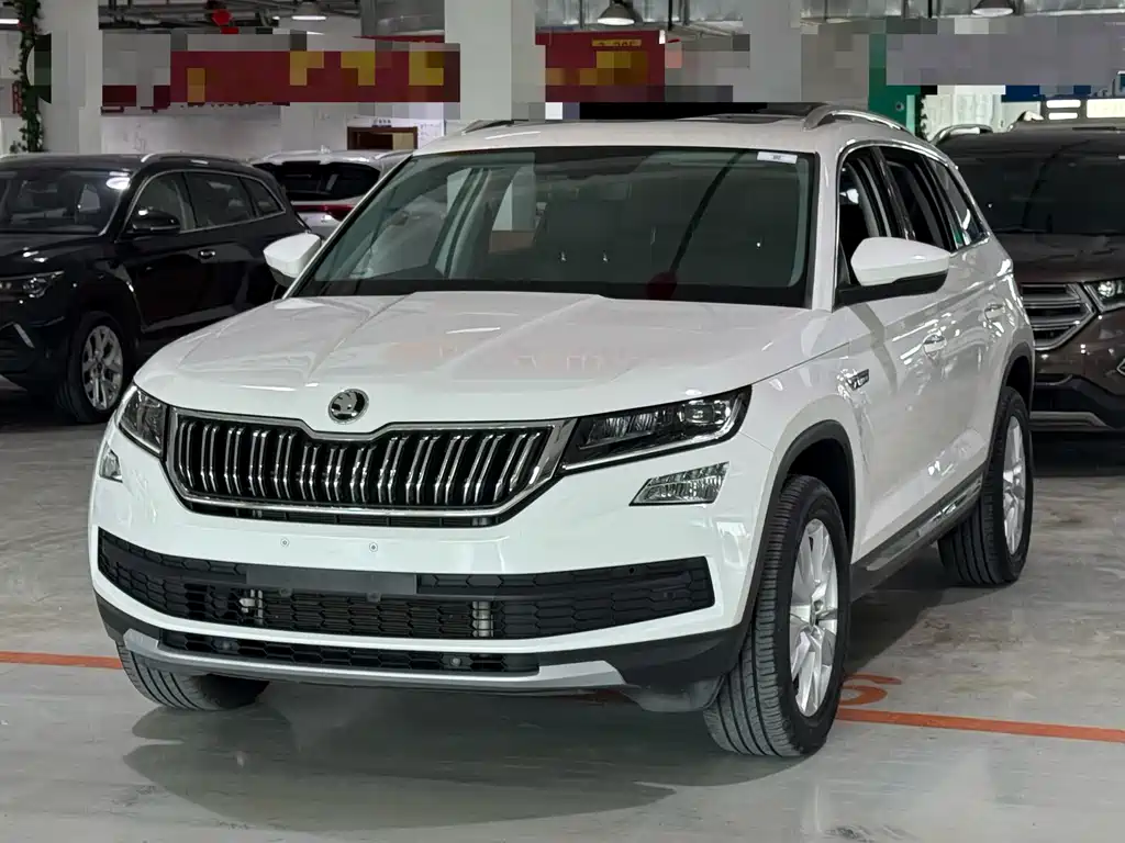 Kodiak 2019 facelift TSI330 5-seater two-wheel drive luxury premium version National V купить на сайте DeffCars