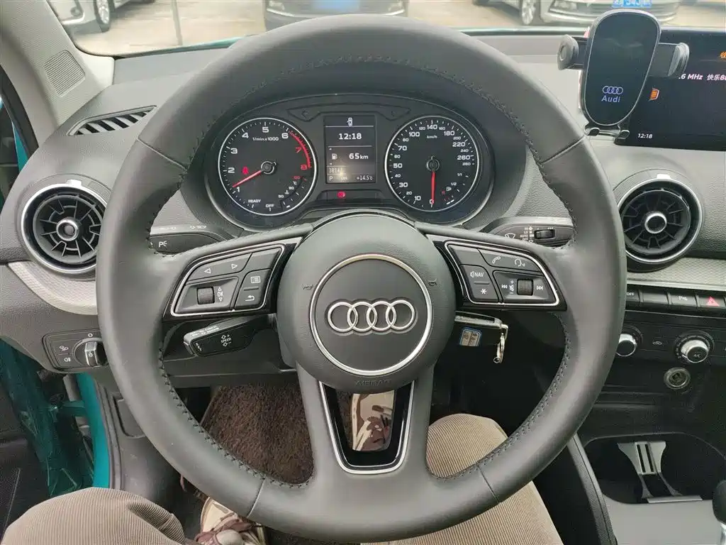 Audi Q2L 2021 35 TFSI aggressive and dynamic model купить на сайте DeffCars
