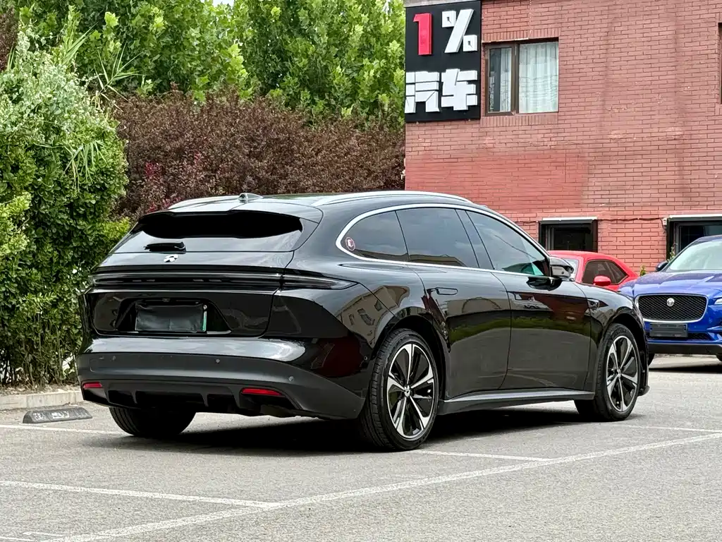 NIO ET5T 2024 75kWh Touring купить на сайте DeffCars