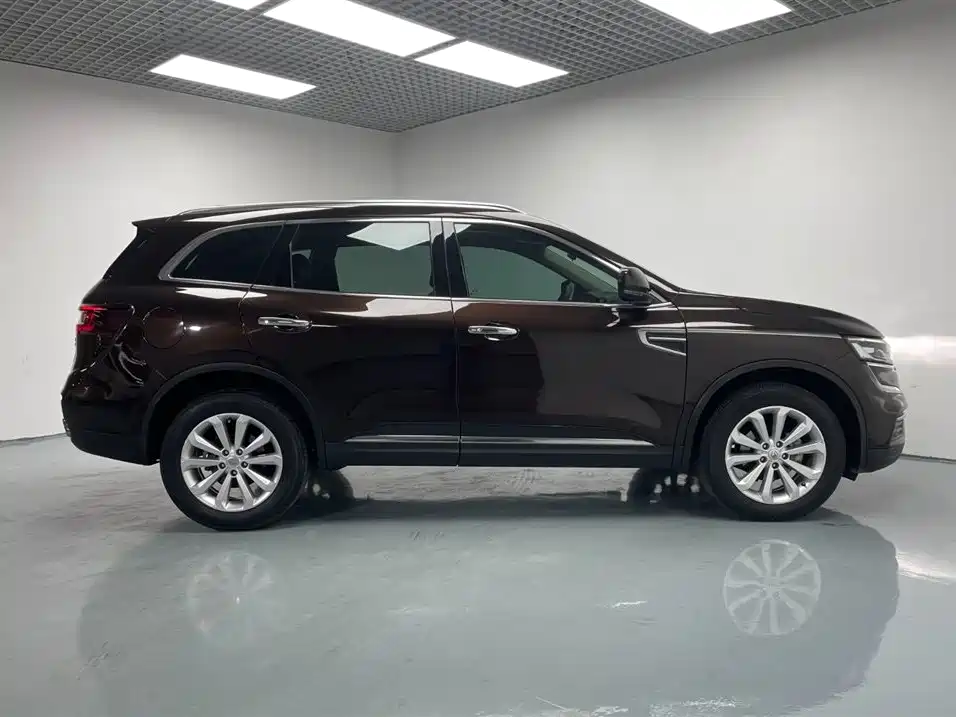 Koleos 2019 SCe200 2WD Explorer Smart Edition National V купить на сайте DeffCars