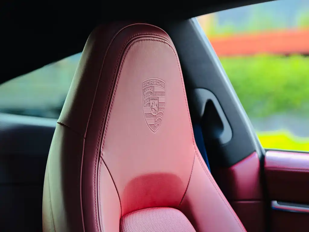 Porsche 911 2023 Carrera 3.0T купить на сайте DeffCars