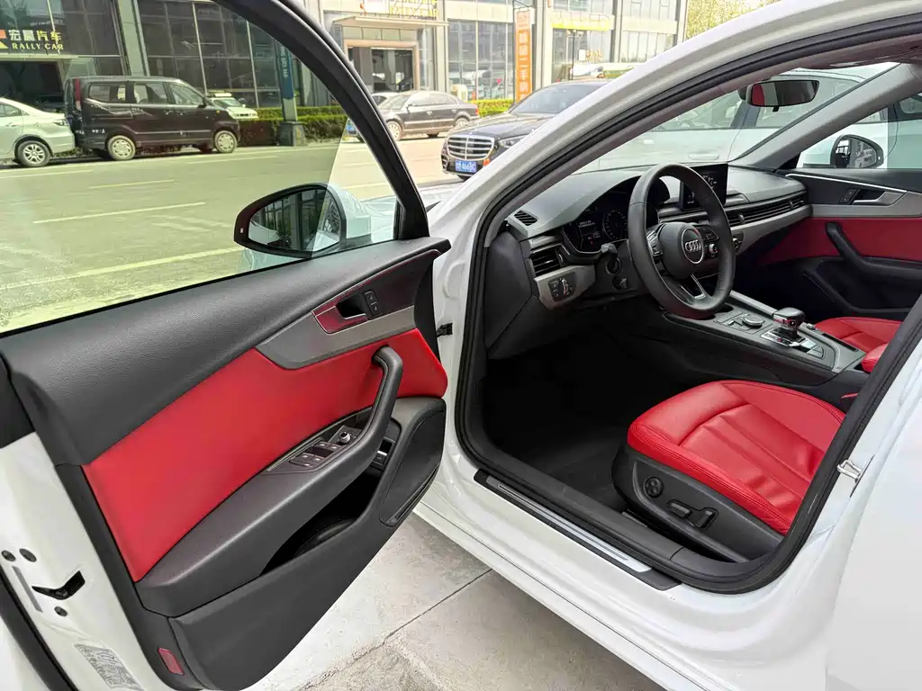 Audi A4L 2019 40 TFSI Enterprising National VI купить на сайте DeffCars