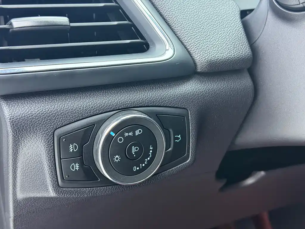 Forex 2019 facelift 1.5L automatic enjoyment type National V купить на сайте DeffCars