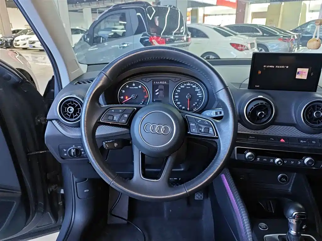 Audi Q2L 2021 35 TFSI fashionable and elegant купить на сайте DeffCars