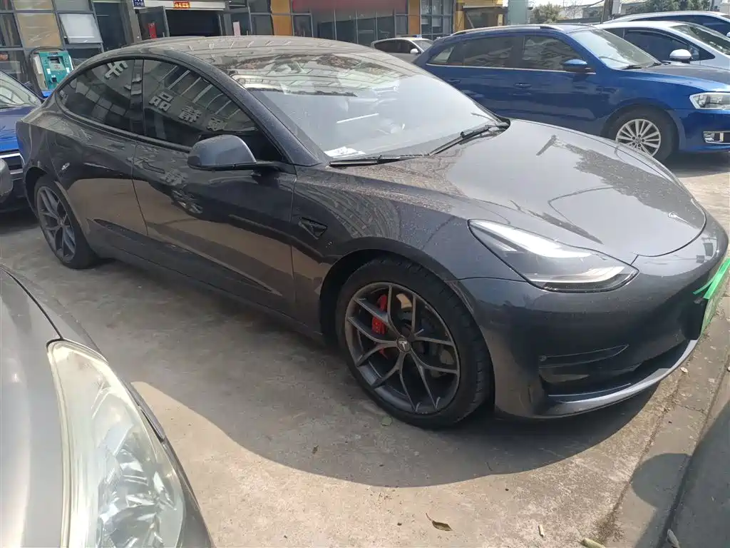 Model 3 2021 Performance high-performance all-wheel drive version купить на сайте DeffCars