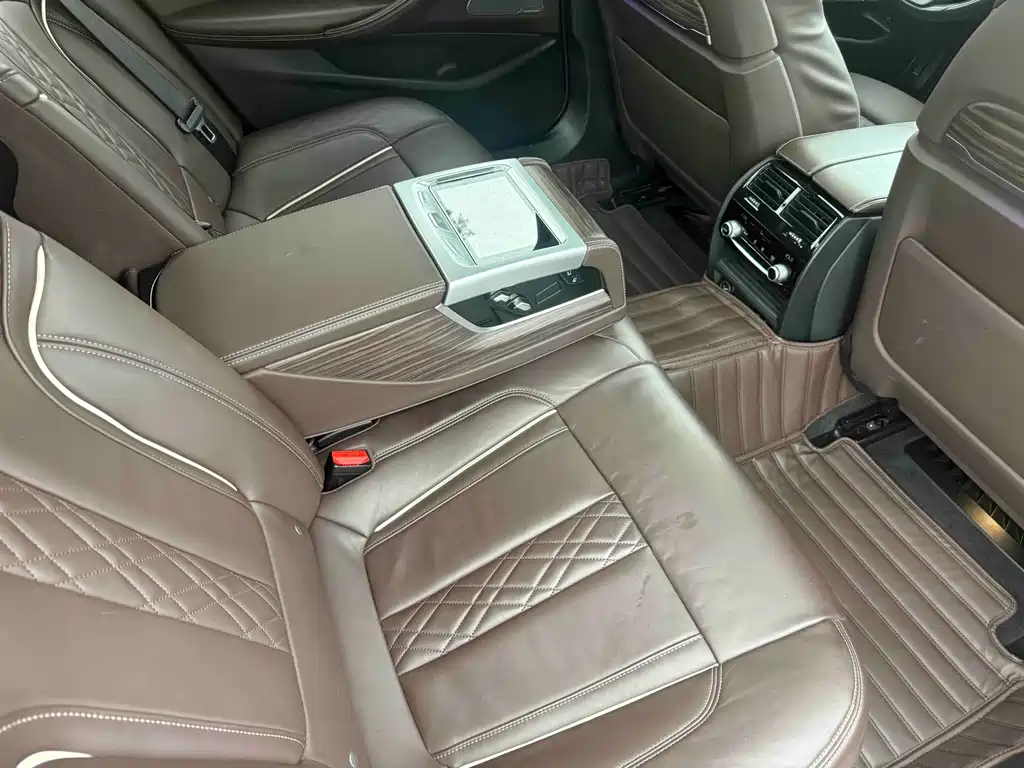 BMW 5 Series 2020 530Li Exclusive Luxury Package купить на сайте DeffCars
