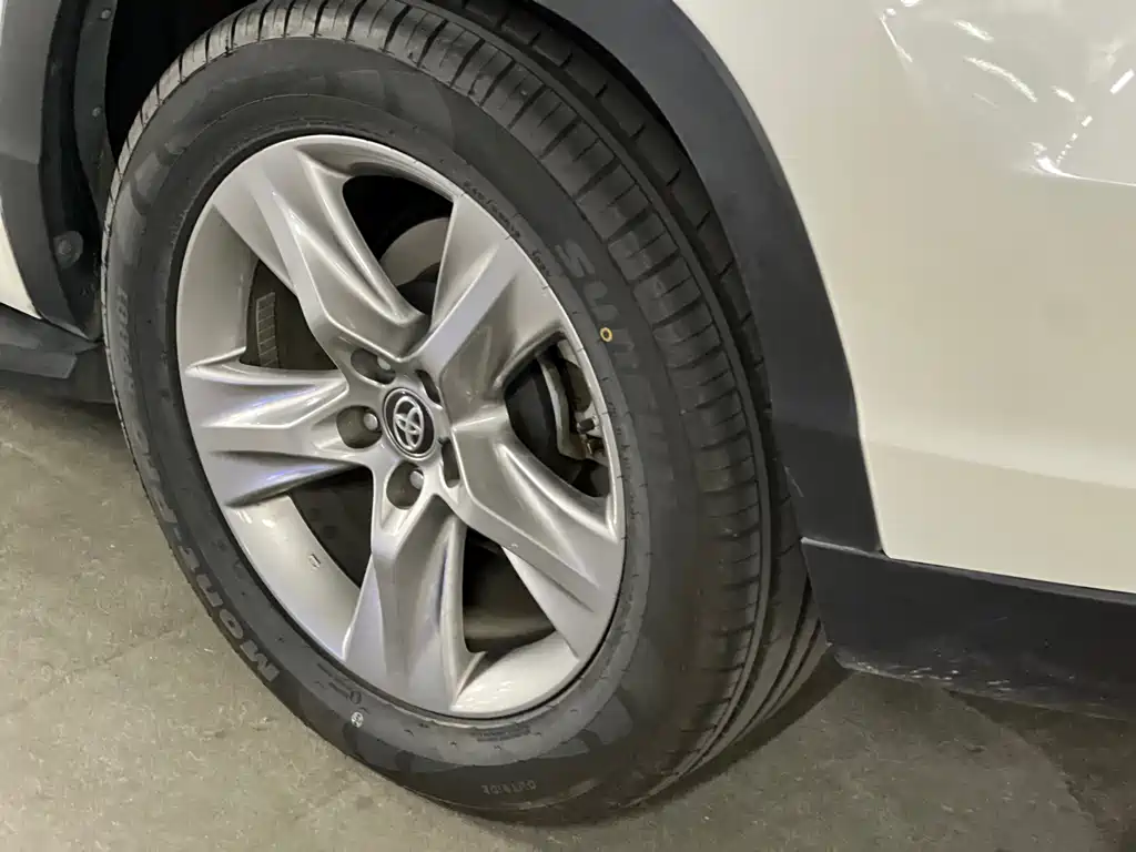 Highlander 2017 2.0T four-wheel drive luxury version 7 seats купить на сайте DeffCars