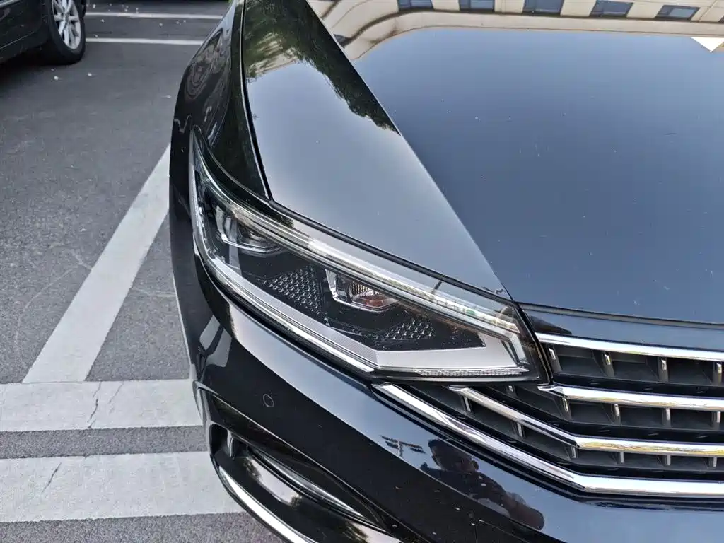 Magotan 2023 2 million commemorative edition 330TSI DSG luxury model купить на сайте DeffCars