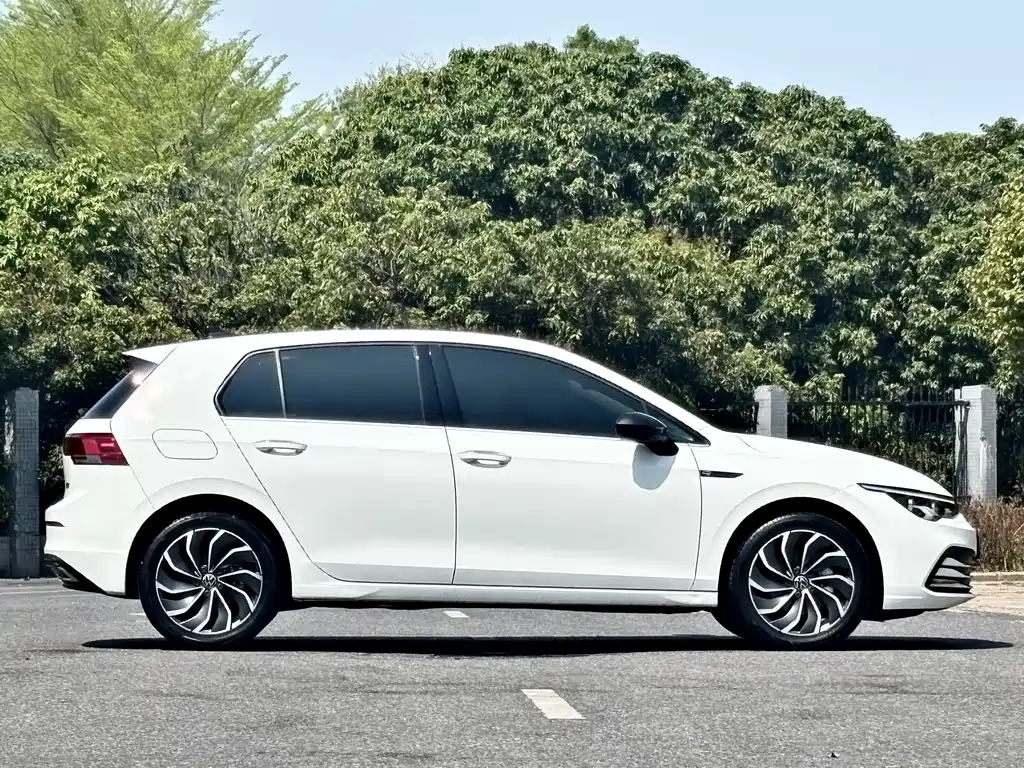 Golf 2023 280TSI DSG Pro купить на сайте DeffCars