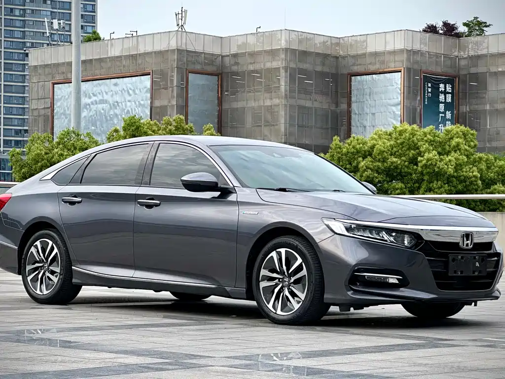 Accord 2018 Sharp Hybrid 2.0L Sharp Collar Edition National VI купить на сайте DeffCars