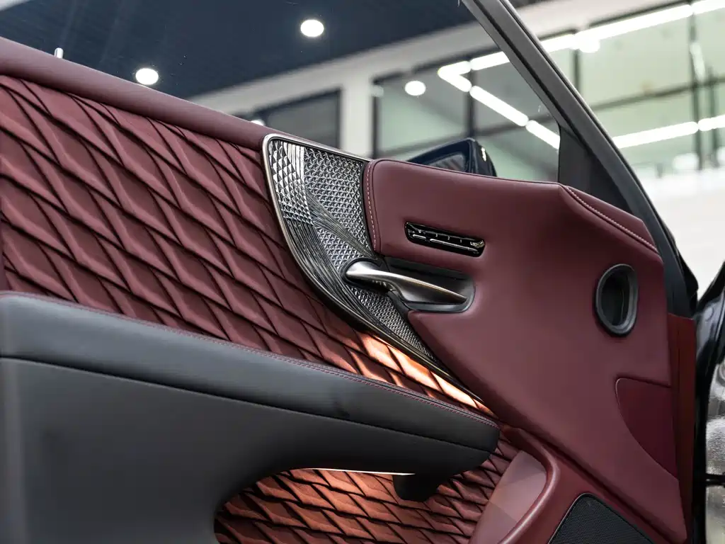 Lexus LS 2021 500h Executive Edition купить на сайте DeffCars
