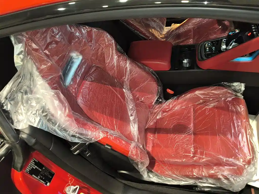 Jaguar F-TYPE 2023 P300 hardtop version R-DYNAMIC BLACK купить на сайте DeffCars