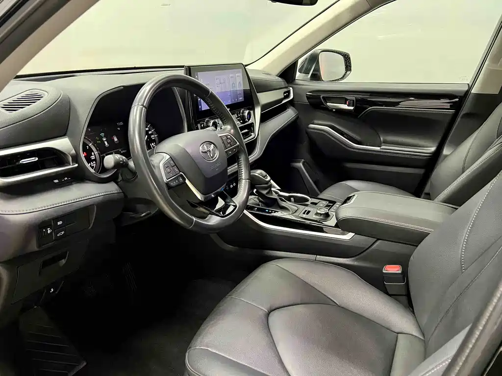 Highlander 2022 380T four-wheel drive premium version 7 seats купить на сайте DeffCars