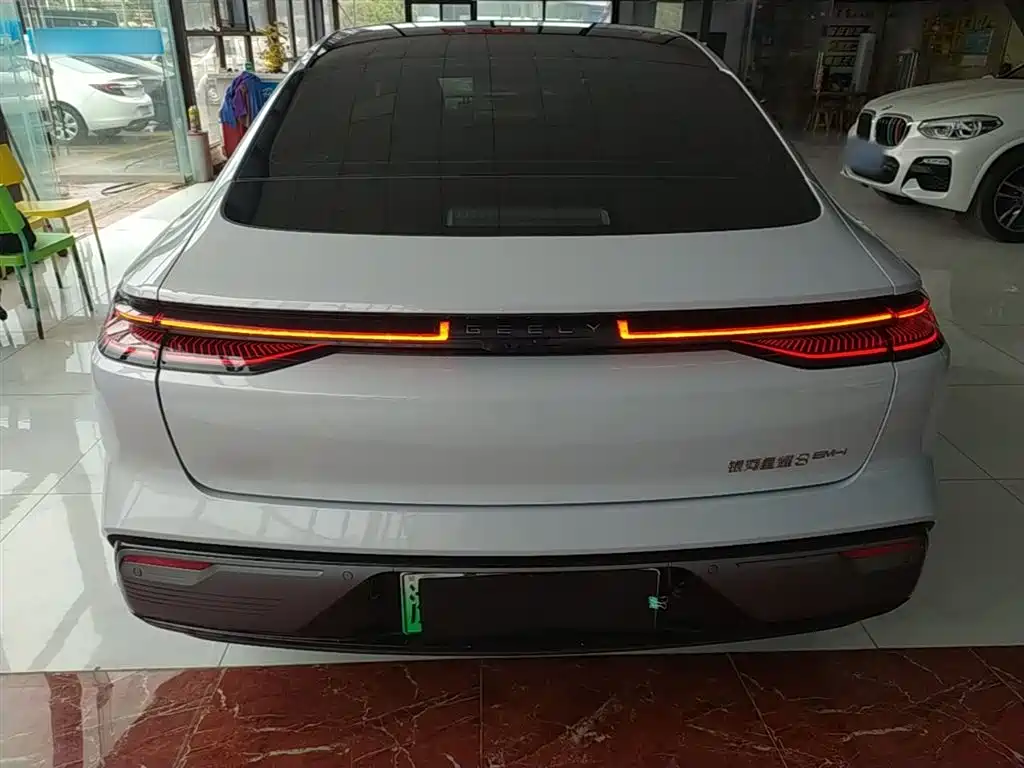 Galaxy Star 8 2025 130km EM-i Exclusive Edition купить на сайте DeffCars