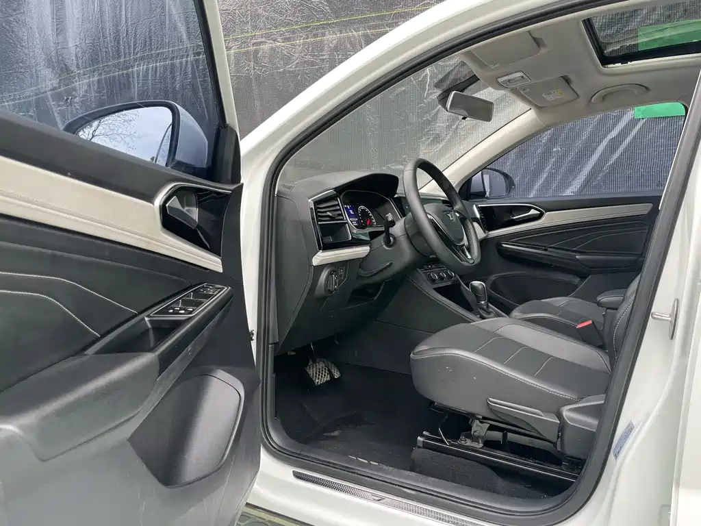 Jetta VS5 2023 280TSI automatic high-gloss enjoyment type купить на сайте DeffCars