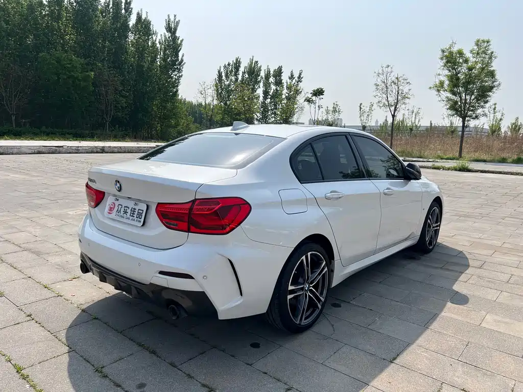 BMW 1 Series 2022 125i M Sports Night Edition купить на сайте DeffCars
