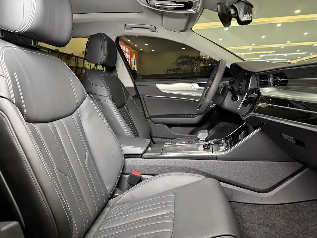 Audi A6L 2023 45 TFSI Premium Dynamic Model купить на сайте DeffCars