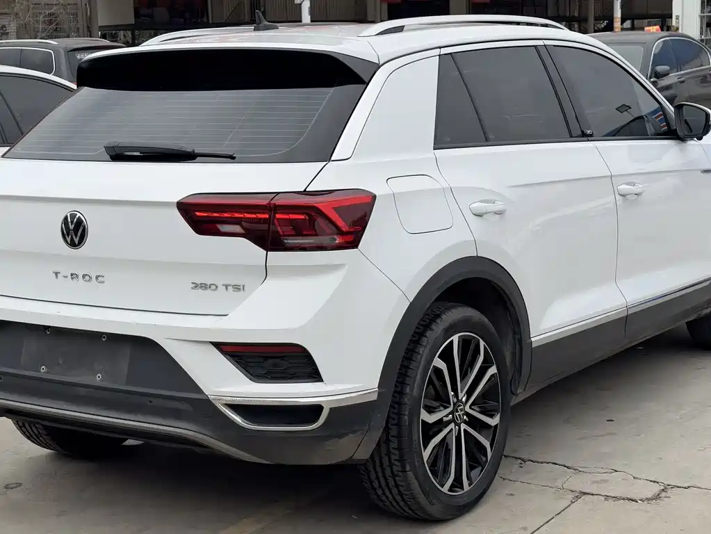 T-ROC 2021 model 280TSI DSG two-wheel drive Comfort Smart Connected Edition купить на сайте DeffCars