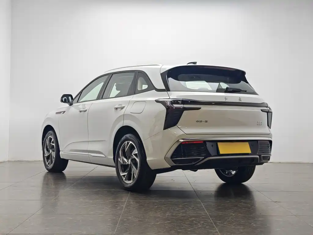 Hongqi HS3 PHEV 2024 115km Jinwei Edition купить на сайте DeffCars