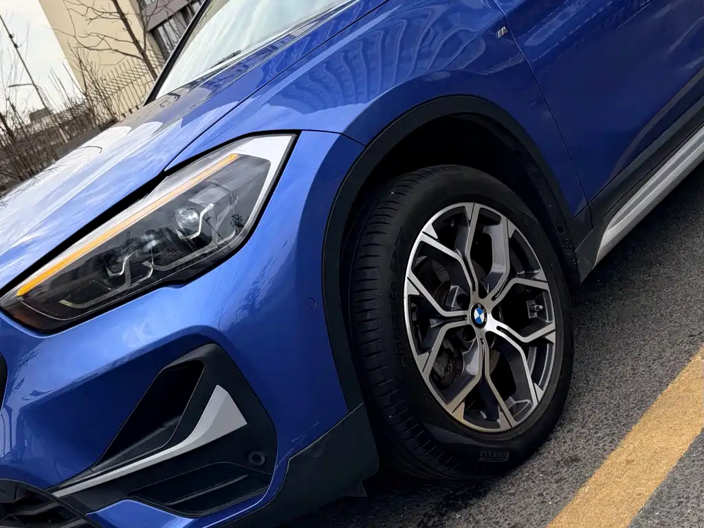 BMW X1 2020 sDrive20Li Exclusive Model купить на сайте DeffCars