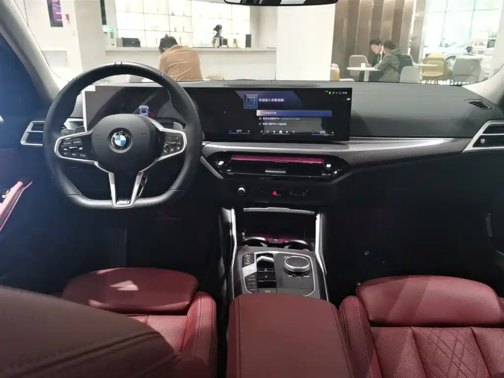 BMW 3 Series 2025 330Li M Sports Night Package купить на сайте DeffCars