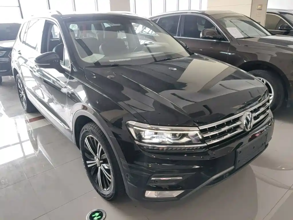 Tiguan L 2017 330TSI automatic two-wheel drive flagship version купить на сайте DeffCars